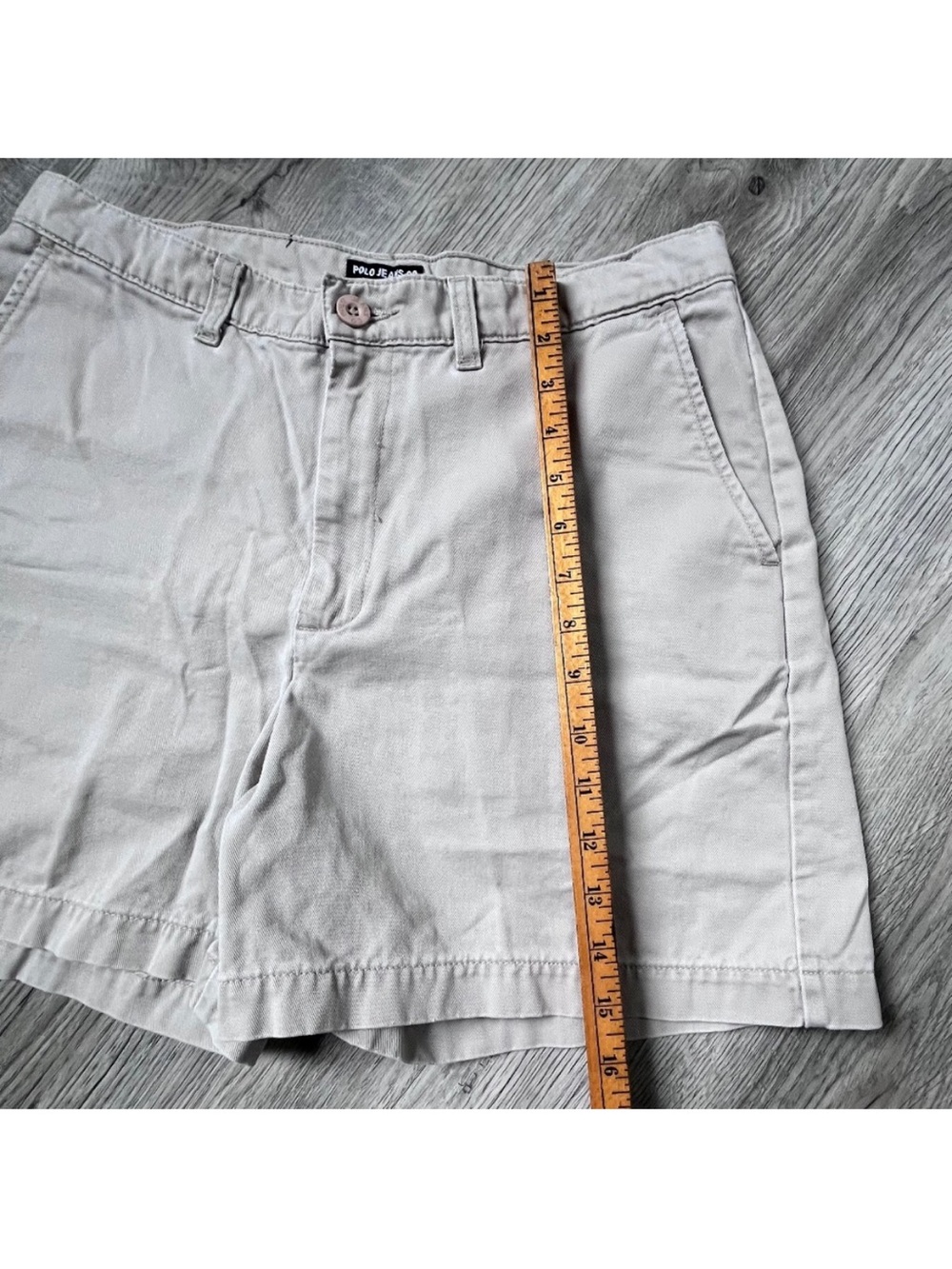 VINTAGE Polo Jeans Co Ralph
Lauren Flat Front Shorts
womens 12 Beige 5" Inseam - Picture 2 of 7